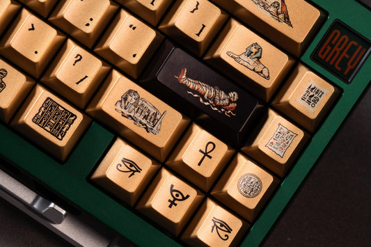 PBT vs ABS Keycaps: 6 Key Differences Every Keyboard Enthusiast Should Know