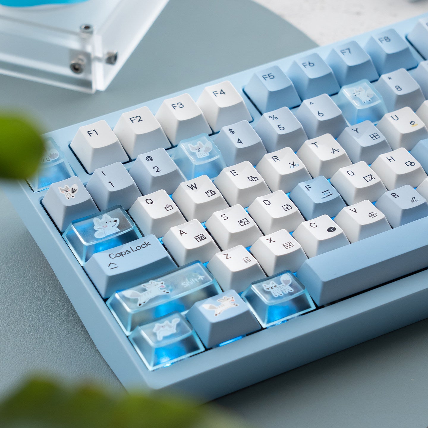 “Lazy Fox” Keycaps