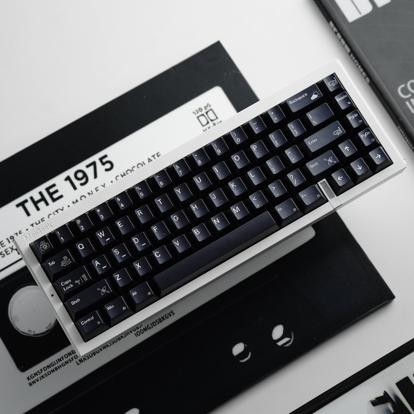 Black/White Holiday Glitter Paint Mechanical Keyboard Keycaps